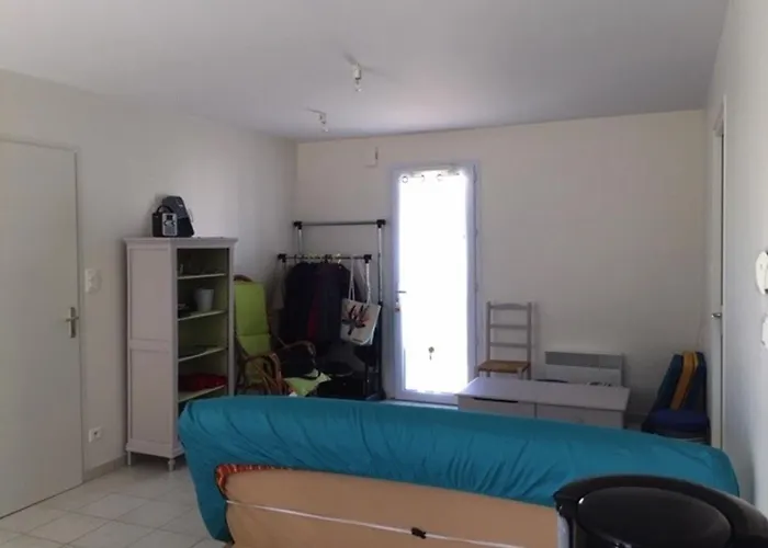 Agreable A 700m De La - Fr-1-336-161 Nyaraló